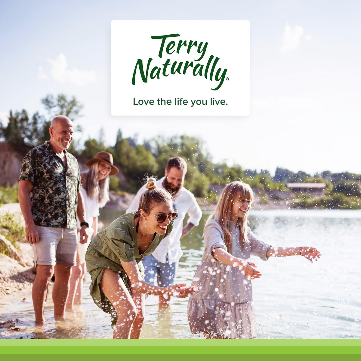 Terry Naturally CuraMed 375mg - Antioxidant Supplement for Brain & Immune Health Support - Dietary Supplement with Curcumin & Turmeric Essential Oil - Herbal Liver Support - 90 Softgels Terry Naturally