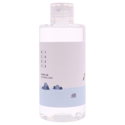 ROUND LAB 1025 Dokdo Toner 6.76 Fl Oz, Oil Control and Reduces Excess Sebum, Gentle Exfoliating Facial Toner, Deep Sea Water for Moisturization ROUND LAB