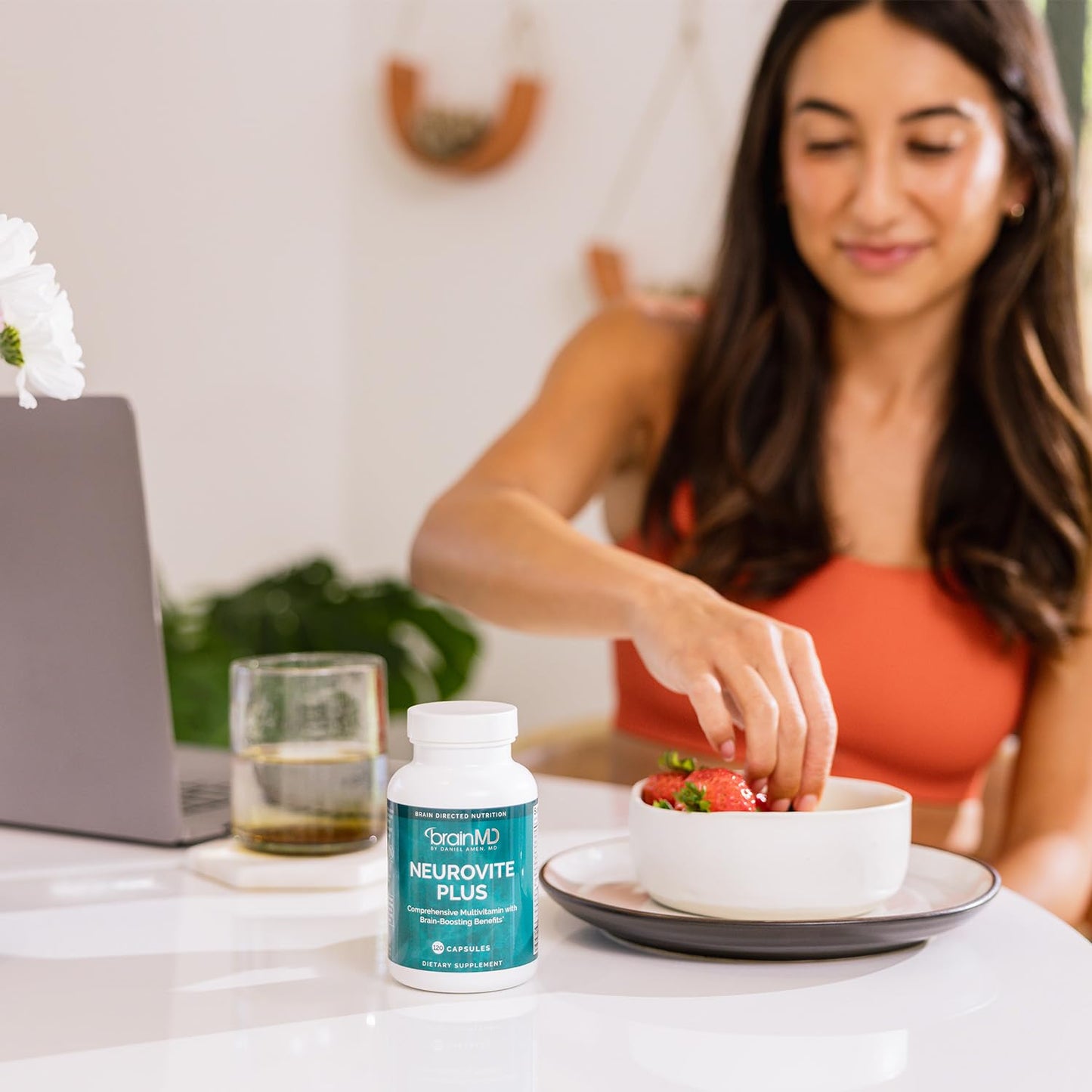 BRAINMD Dr Amen NeuroVite Plus - 120 Capsules - Multivitamin & Mineral Supplement, Enhanced with Phytonutrients, Enzymes & Whole Foods - Gluten Free - 30 Servings