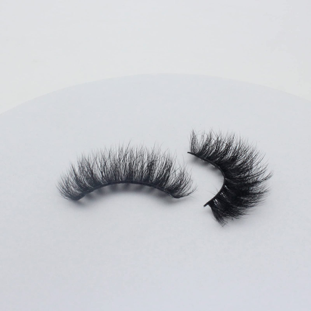 Mebver Lashes Eyelashes 8D Fluffy False Eyelashes Wispy Faux Mink Lashes Light Weight Fake Eyelashes Cat Eye Lashes 7 Pairs Pack, Black Mebver