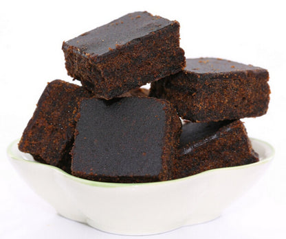 Yunnan specialty: handmade dark brown sugar for relieving the pain during menstrual