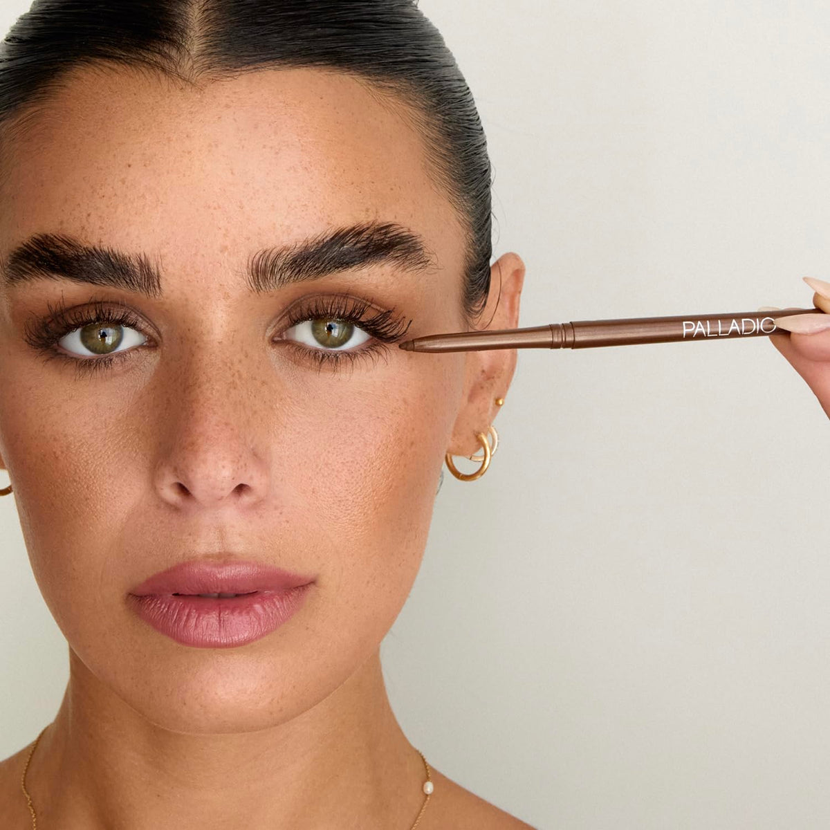Palladio Retractable Waterproof Eyeliner, Richly Pigmented Color and Creamy, Slip Twist Up Pencil Eye Liner, Smudge Proof Long Lasting Application, All Day Wear, No Sharpener Required, Exotic Plum Palladio