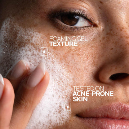 La Roche-Posay Effaclar Purifying Foaming Gel Cleanser for Oily Skin, With Zinc Pidolate To Remove Excess Oil & Shine La Roche-Posay