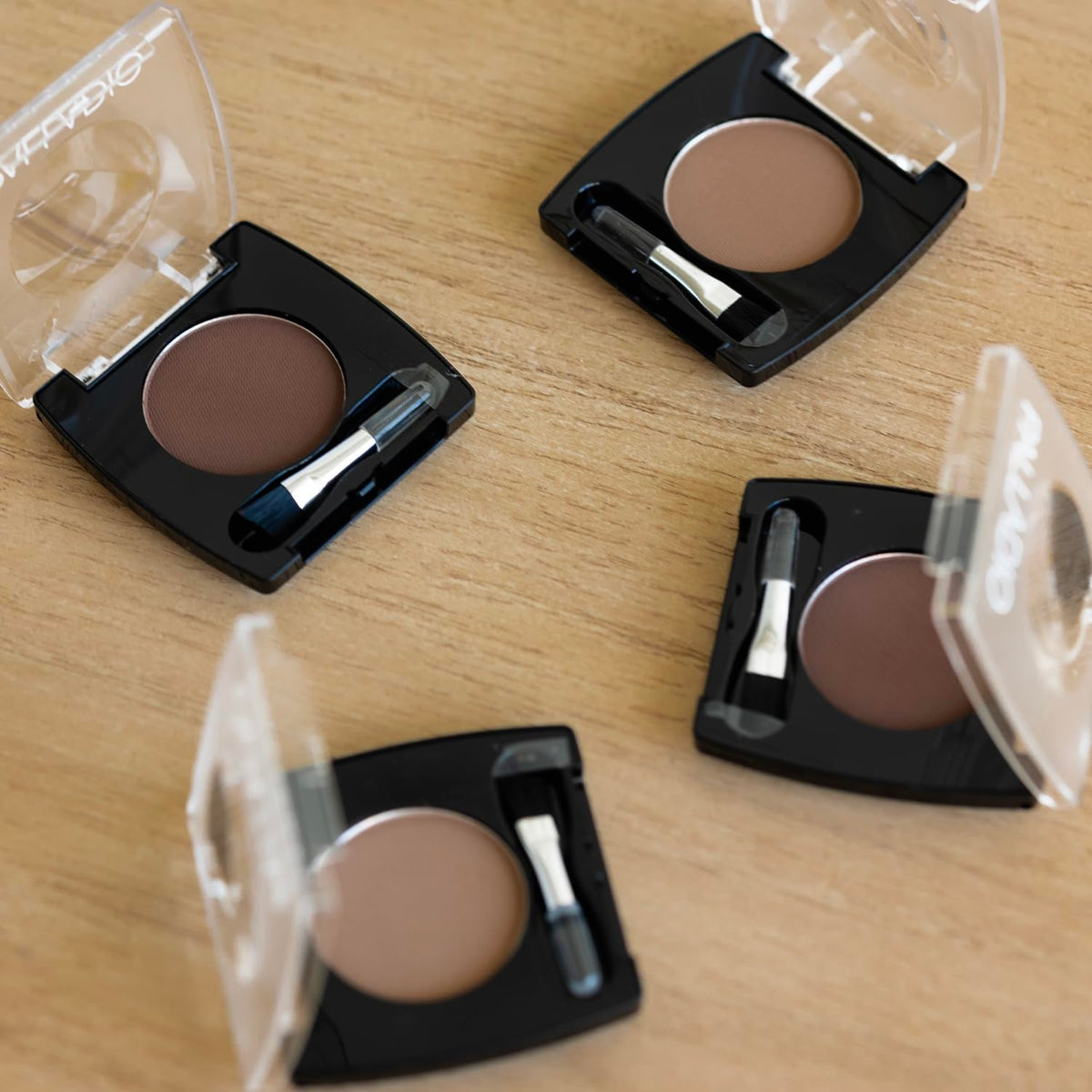 Palladio Brow Powder for Eyebrows, Soft and Natural Eyebrow Powder with Jojoba Oil & Shea Butter, Helps Enhance & Define Brows, Compact Size for Purse or Travel, Includes Applicator Brush, Soft Brown Palladio