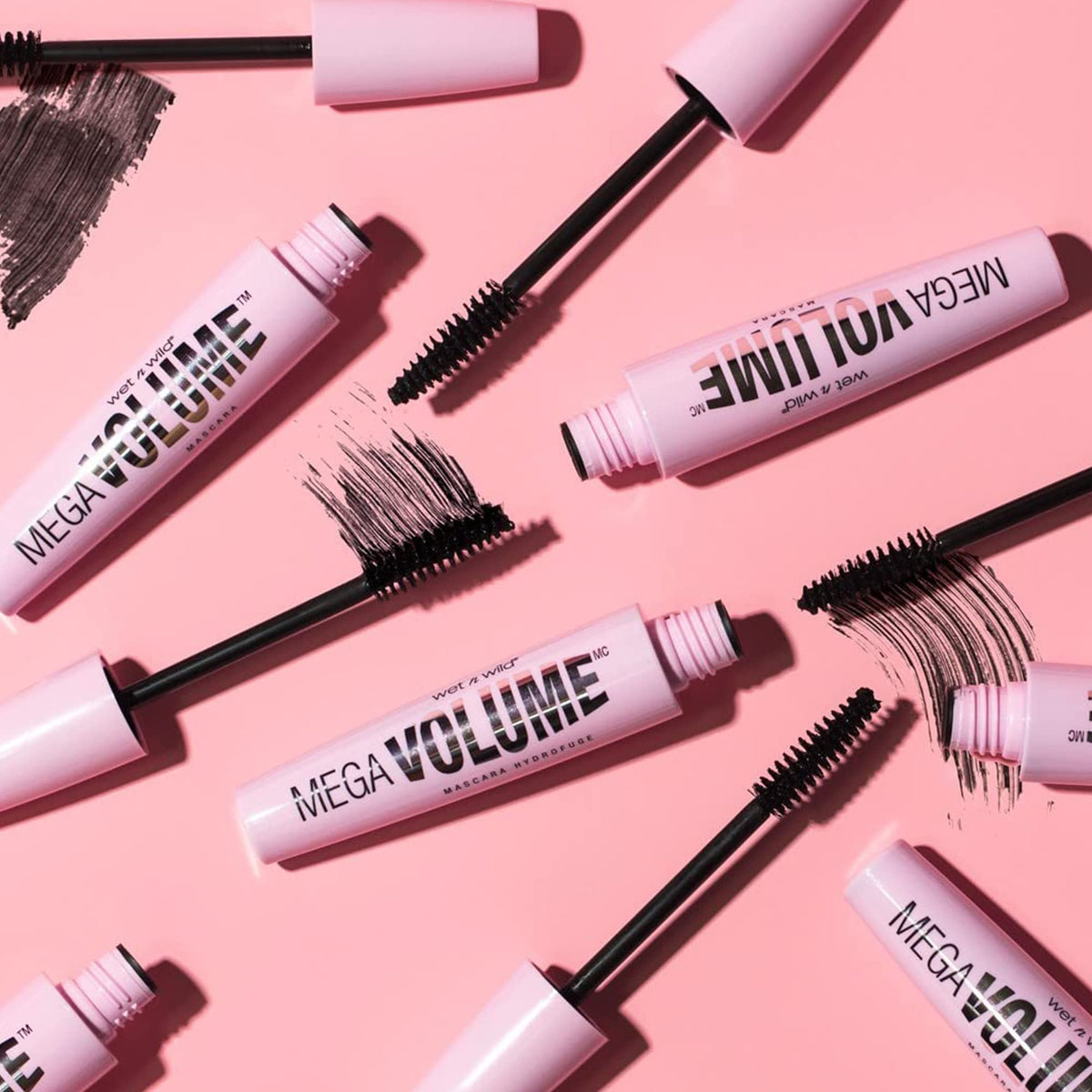 wet n wild Mascara Mega Volume - Volumizing, Waterproof, Smudge-Resistant, Cruelty-Free, Gluten-Free, Sulfate-Free & Vegan - Very Black wet n wild