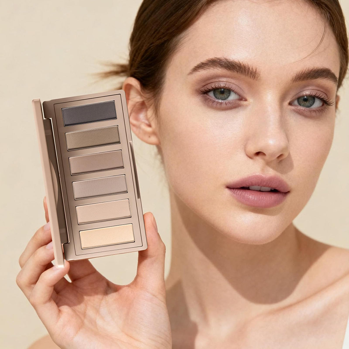 MOOMARTO 6 Matte Neutral Mini Eyeshadow Palette with Brush - Ultra Blendable Cool-Tone Nude Smokey Eye Shadow Palette, Long-lasting Wear Smooth Texture MOOMARTO