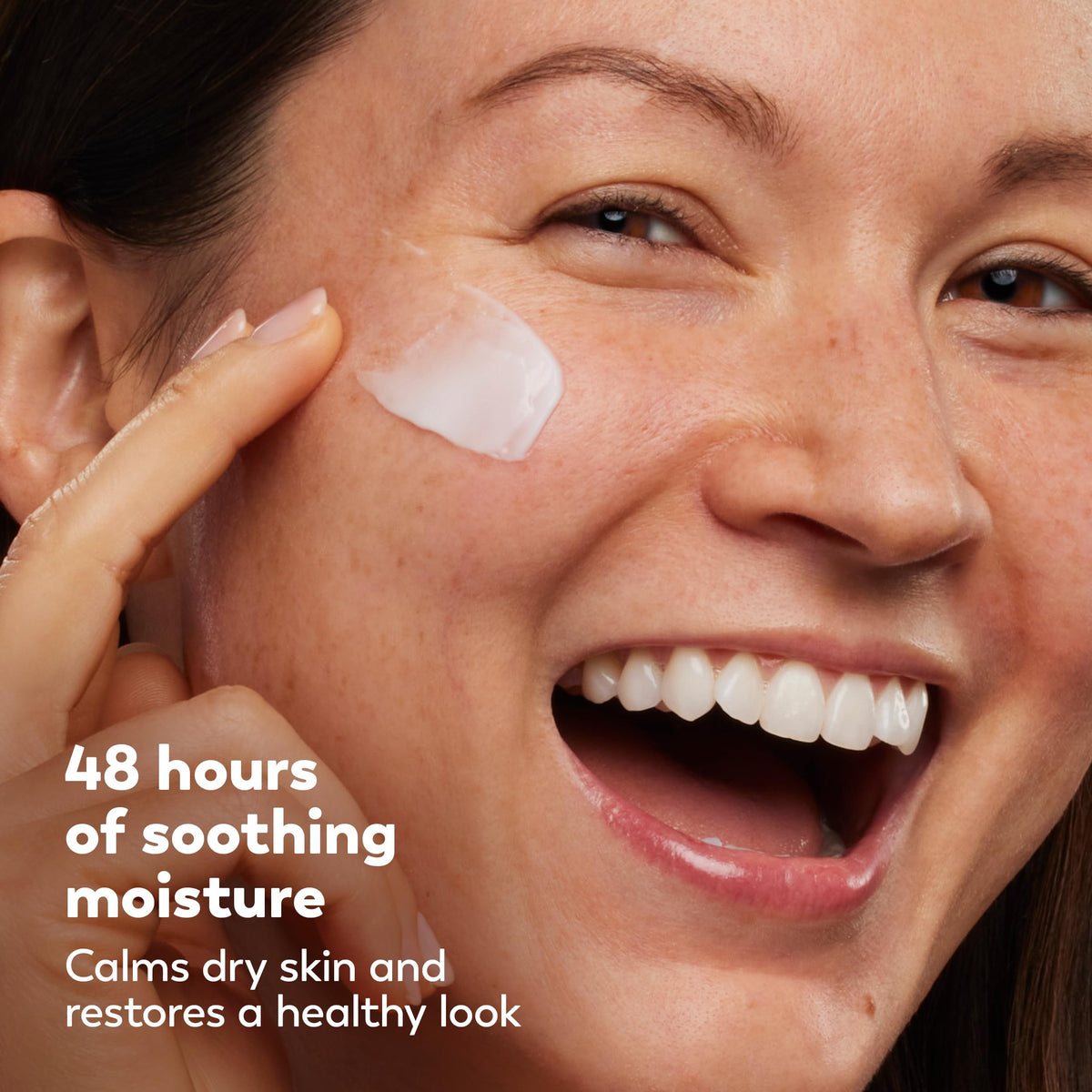 Olay Active Hydrating Cream Face Moisturizer, 1.9 fl oz Olay
