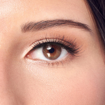 Kiss Looks So Natural, False Eyelashes, 'Shy', 12mm, Includes 5 Pairs Of Lashes, Easy to Apply, Reusable Lash Clusters KISS