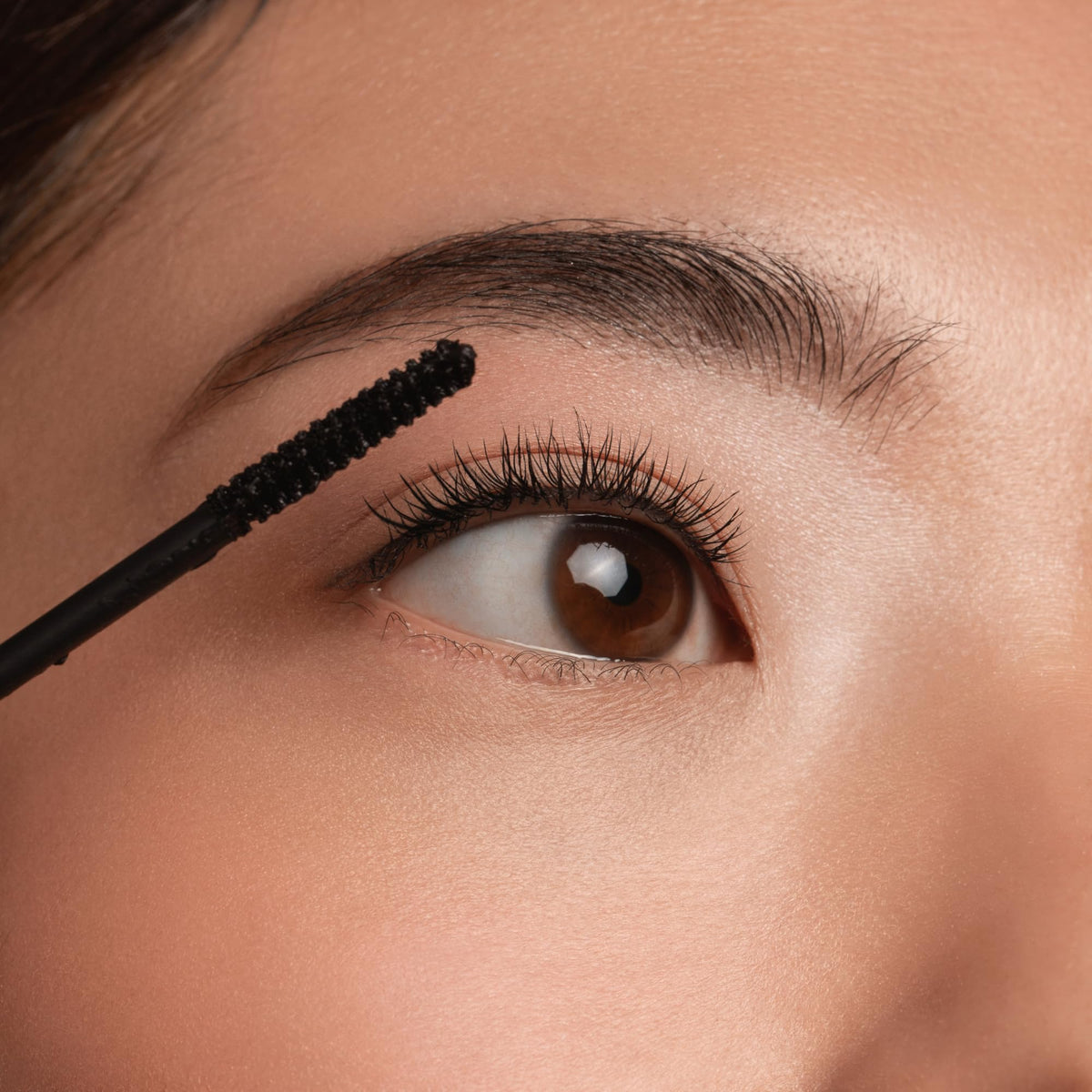 essence Lash Princess Slim Brush Long & Curl Waterproof Mascara (Pack of 1) Essence Cosmetics