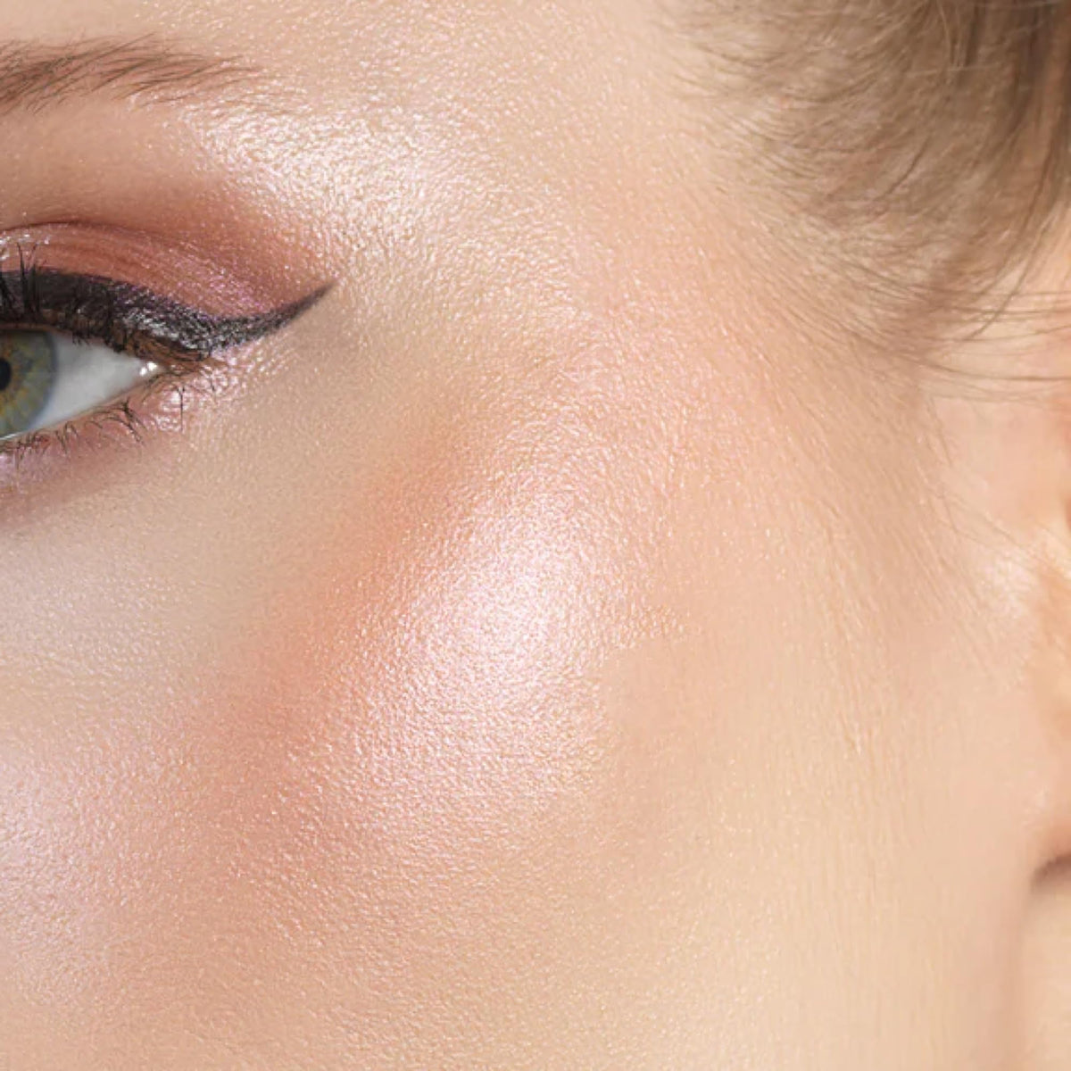 Stila Heaven's Hue Highlighter, Lightweight Hybrid Putty/Powder (Kitten) stila