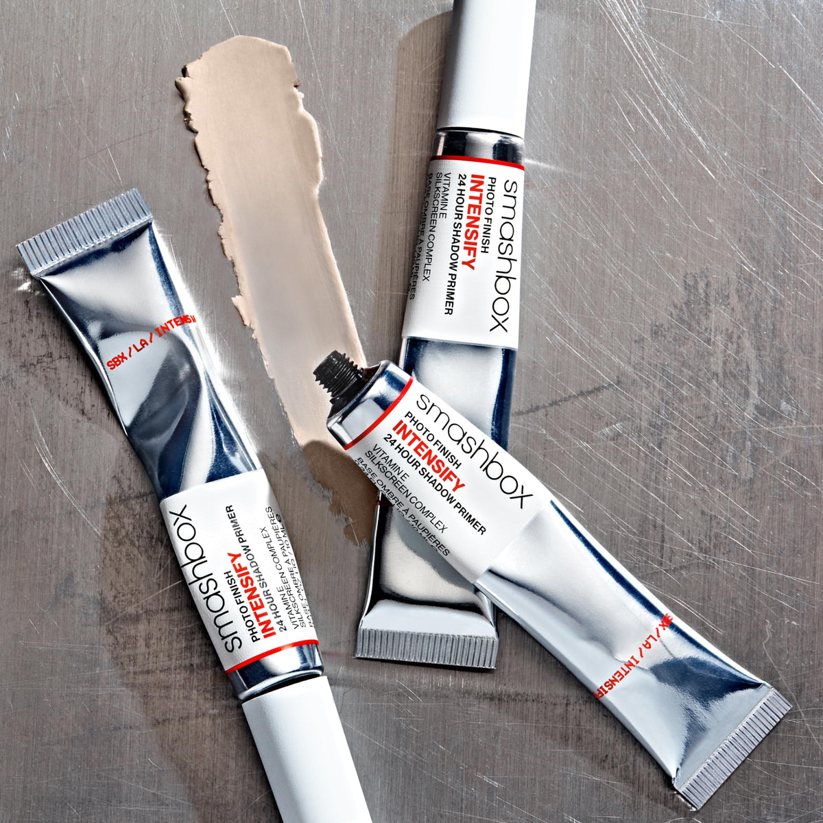 Smashbox Photo Finish Intensify 24 Hour Eyeshadow Primer | Long-Lasting Eye Makeup Base with Vitamin E | Crease, Fade & Smudge-Resistant Wear | 0.34 Fl Oz Smashbox