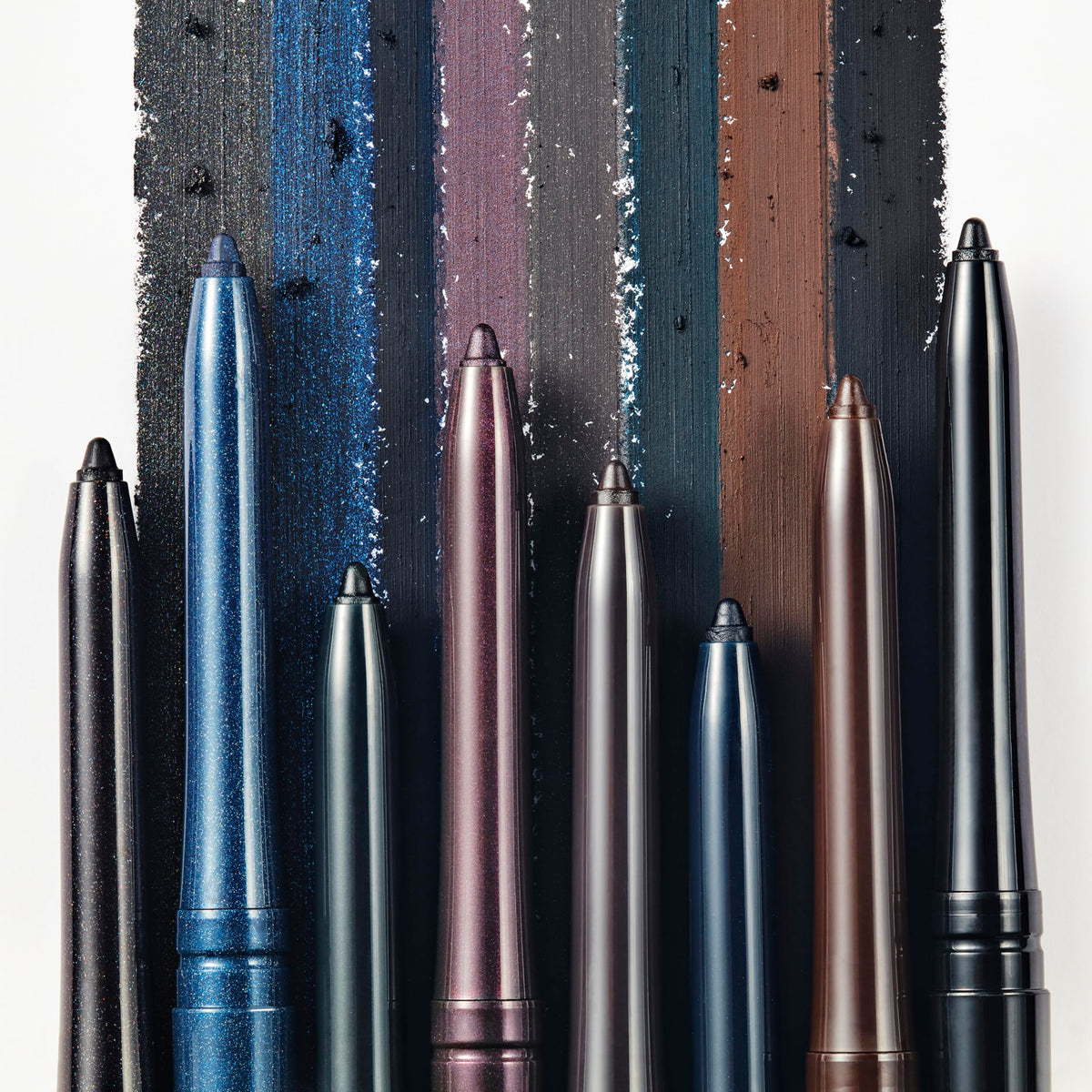 Estée Lauder Double Wear Long-Lasting Infinite Waterproof Eyeliner Pencil | Includes Built-In Sharpener, 06 Deep Plum Estée Lauder