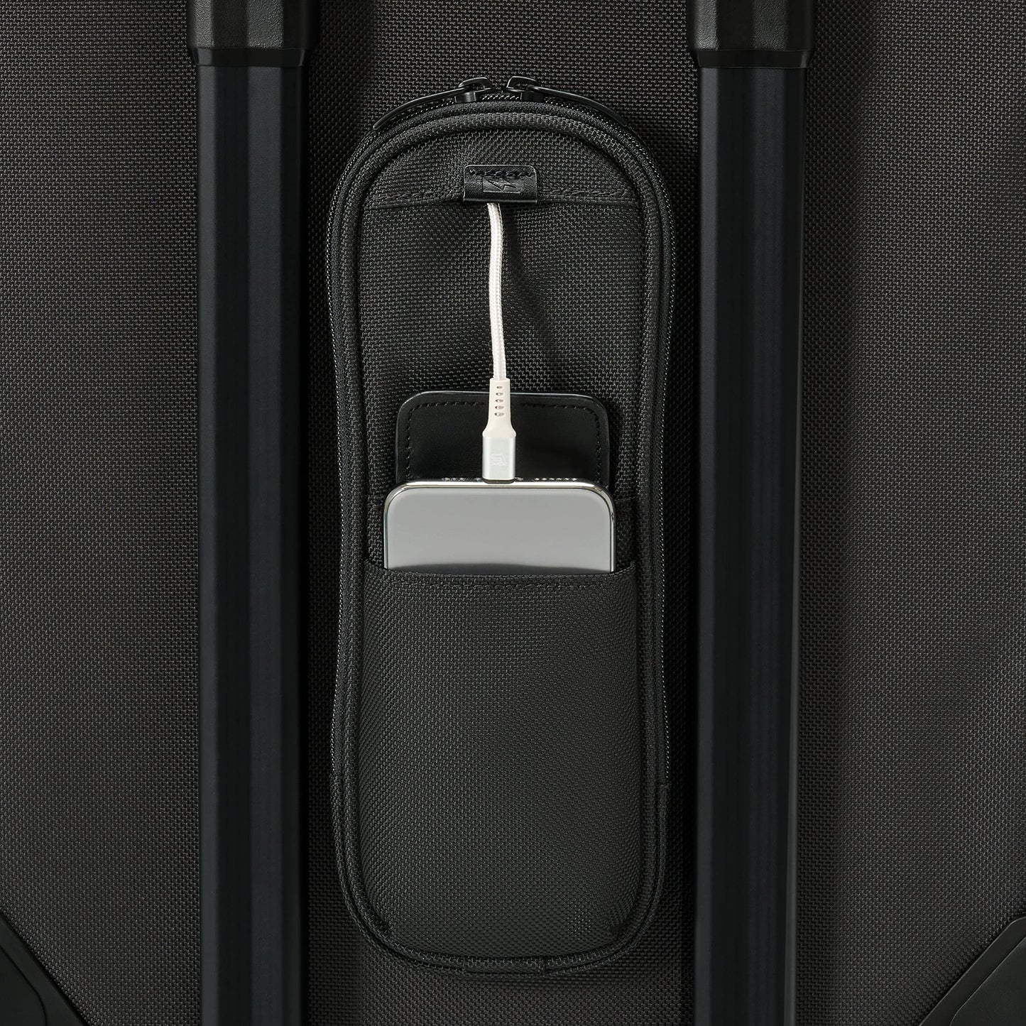 Briggs & Riley Essential 22" 2-Wheel Expandable Carry On - Luggage for Travel, Suitcases with Wheels, Softside Rolling Bag for Men & Women, Self-Repairing Zipper - Baseline Collection, Black Gsupps Australia
